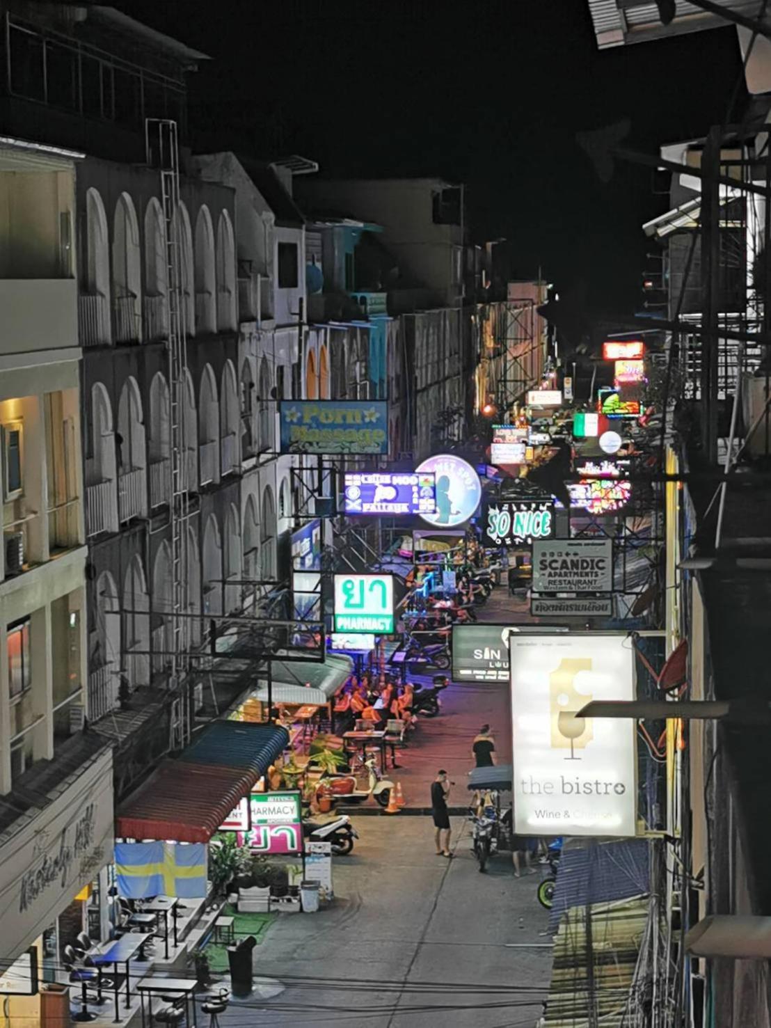 The One Hotel Pattaya Exterior foto